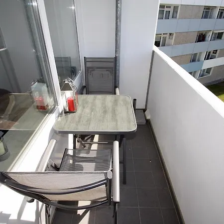 Apartment I03-005 *